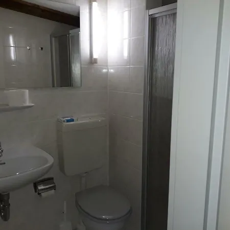 Richnow's Bett Und Bike Ehem. Landgasthof 3*