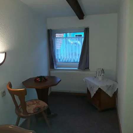 Richnow's Bett Und Bike Ehem. Landgasthof 3* ציטאו