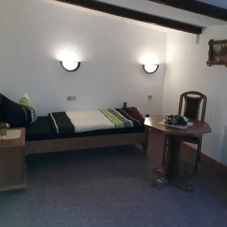 בית הארחה Richnow's Bett Und Bike Ehem. Landgasthof