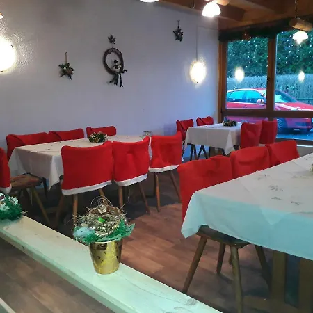 Richnow's Bett Und Bike Ehem. Landgasthof