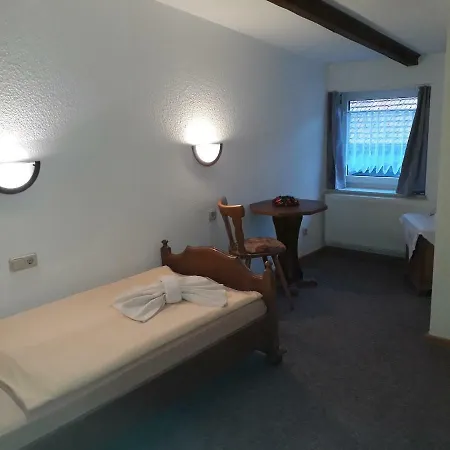 Richnow's Bett Und Bike Ehem. Landgasthof