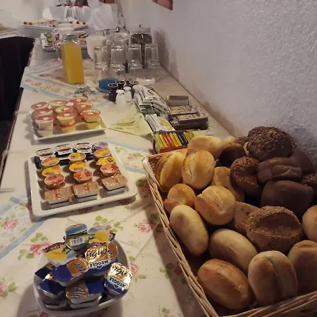 Affittacamere Richnow's Bett Und Bike Ehem. Landgasthof Zittau