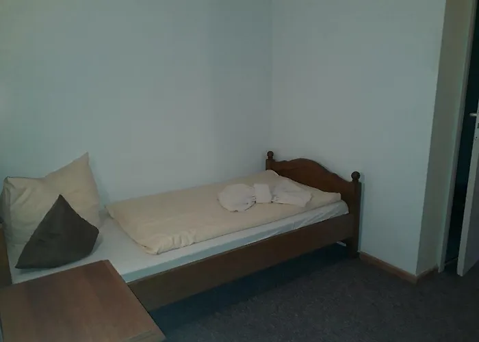 Richnow's Bett Und Bike Ehem. Landgasthof 3* تسيتاو